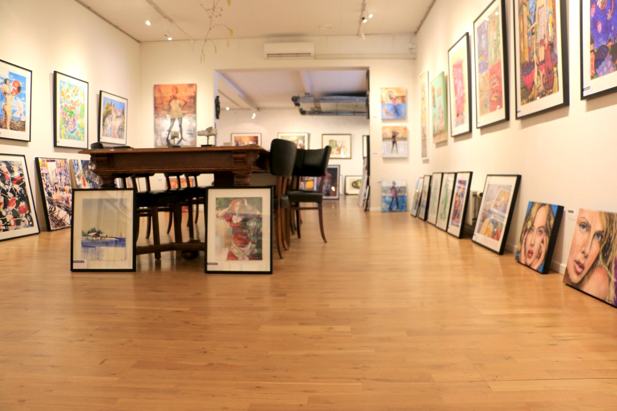 Lokalerna på Galleri Black & White Art i Halmstad