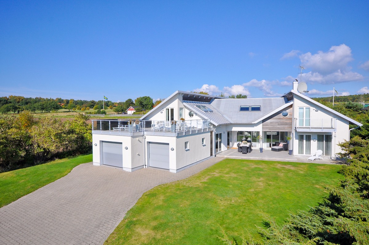 Putsad villa i Halmstad