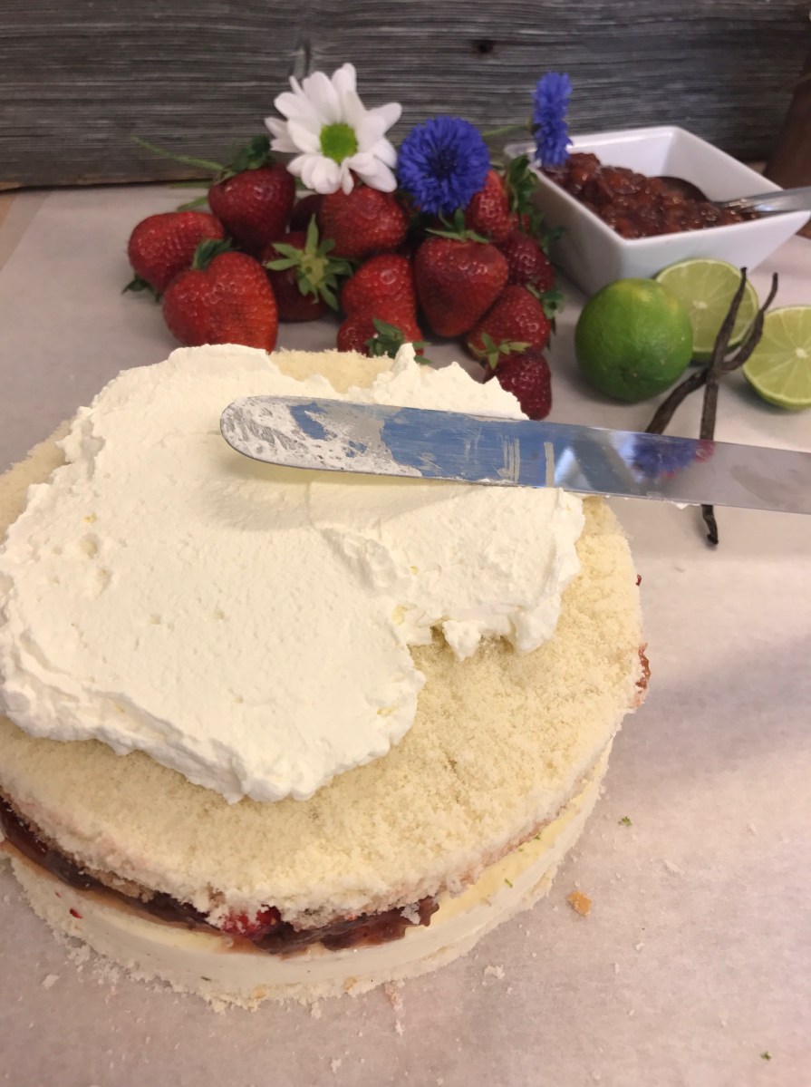 midsommartårta från Skånskan