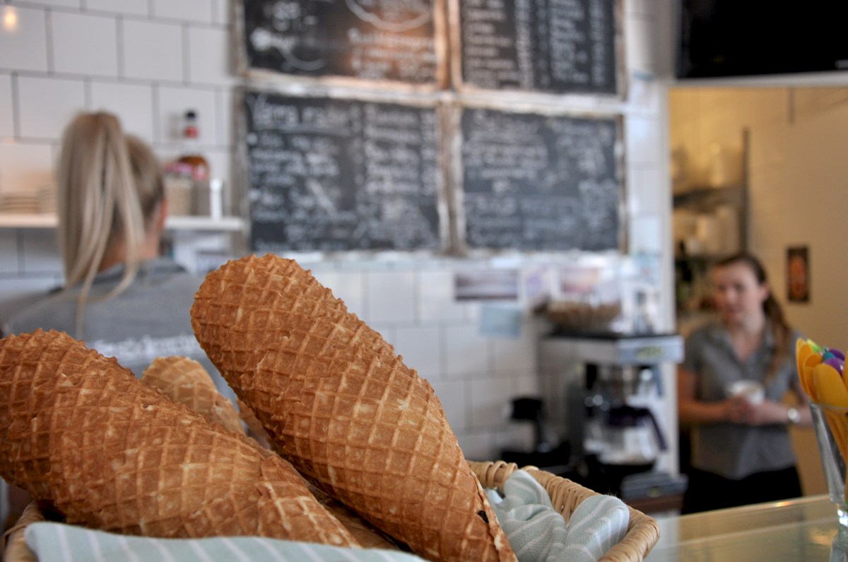 en fika eller lunch på Söderpiren i Halmstad, eller en glass!